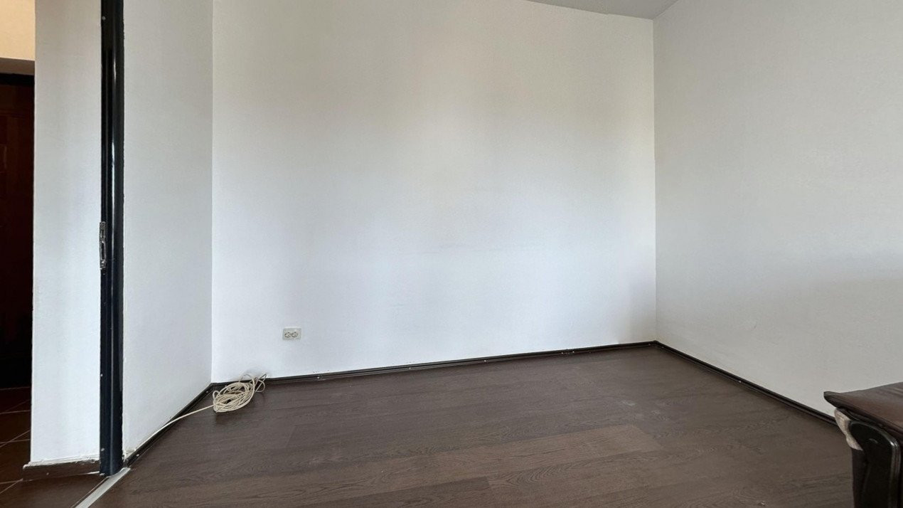 Apartament cu 2 camere de vânzare în Drumul Taberei