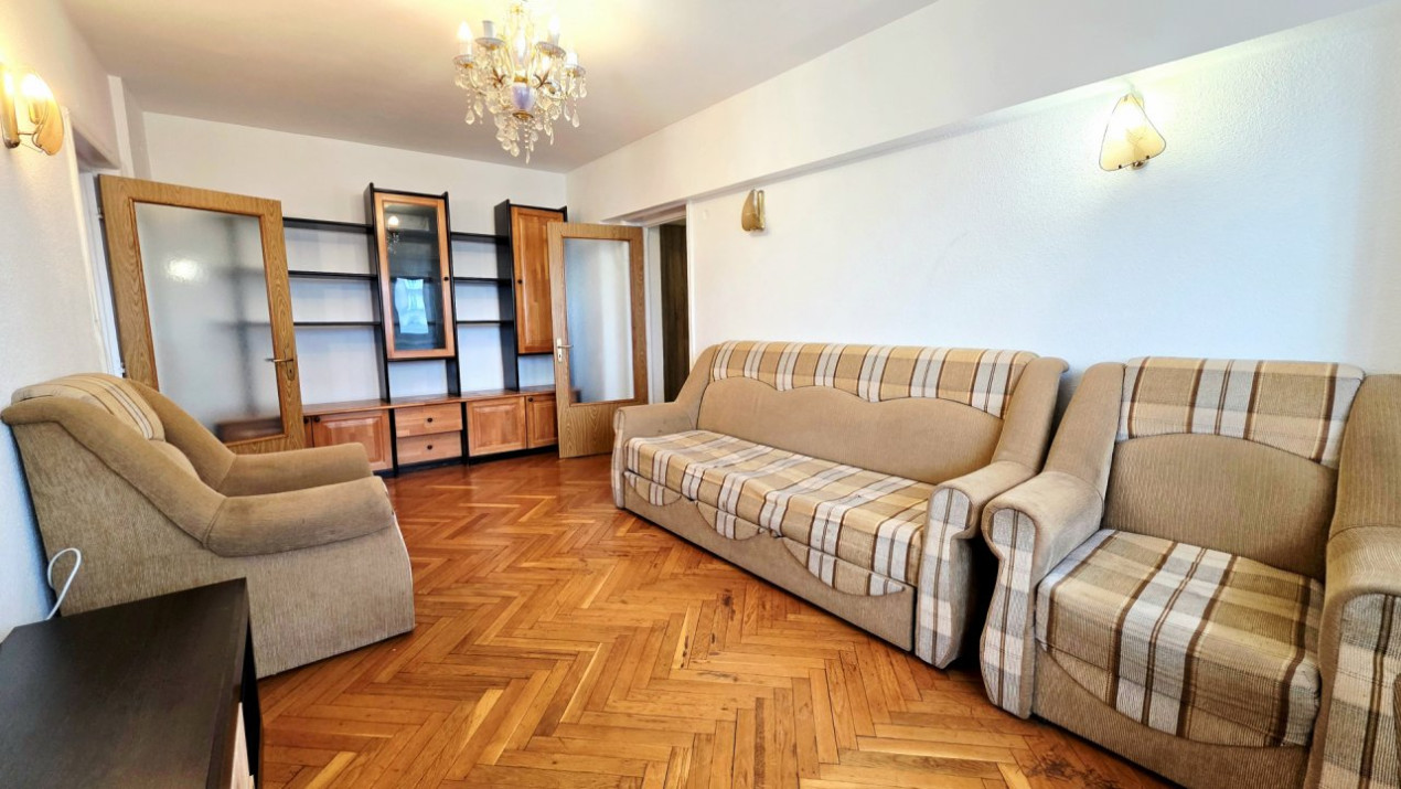 Cerere mare, oferta mica. Apartament 3 camere cu relaxare inclusa