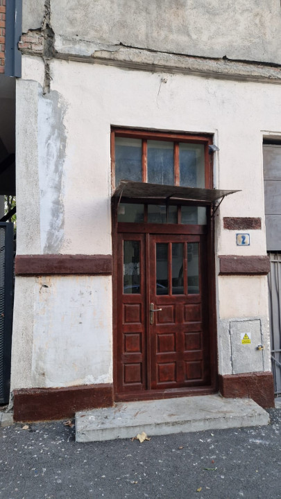 De vanzare apartament spatios de 3 camere langa Gara de NORD