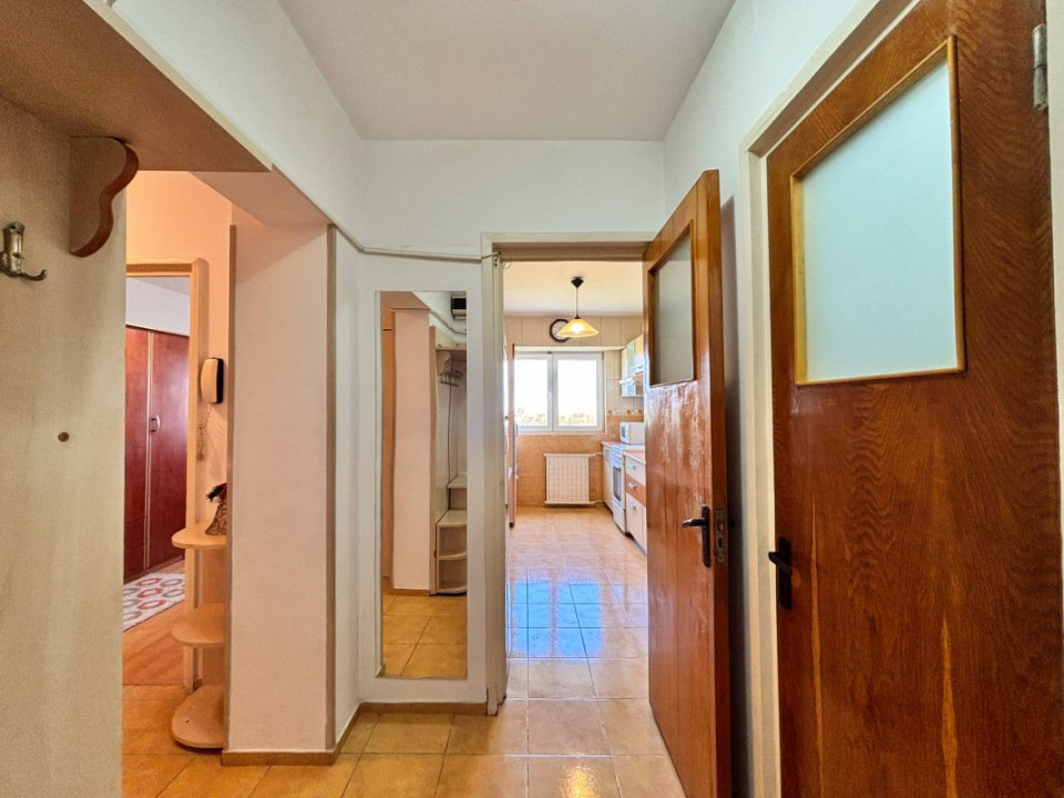 Vedere Parc Bloc 1980 | 3 camere decomandat, 2 băi, METROU 5 min