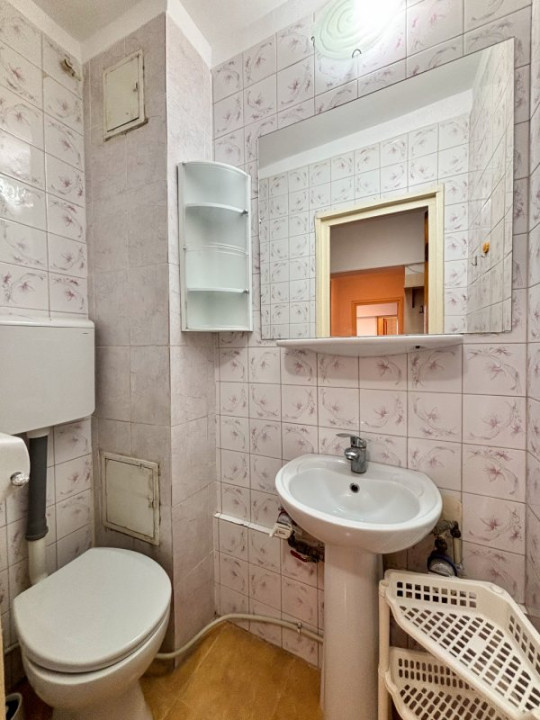 Vedere Parc Bloc 1980 | 3 camere decomandat, 2 băi, METROU 5 min