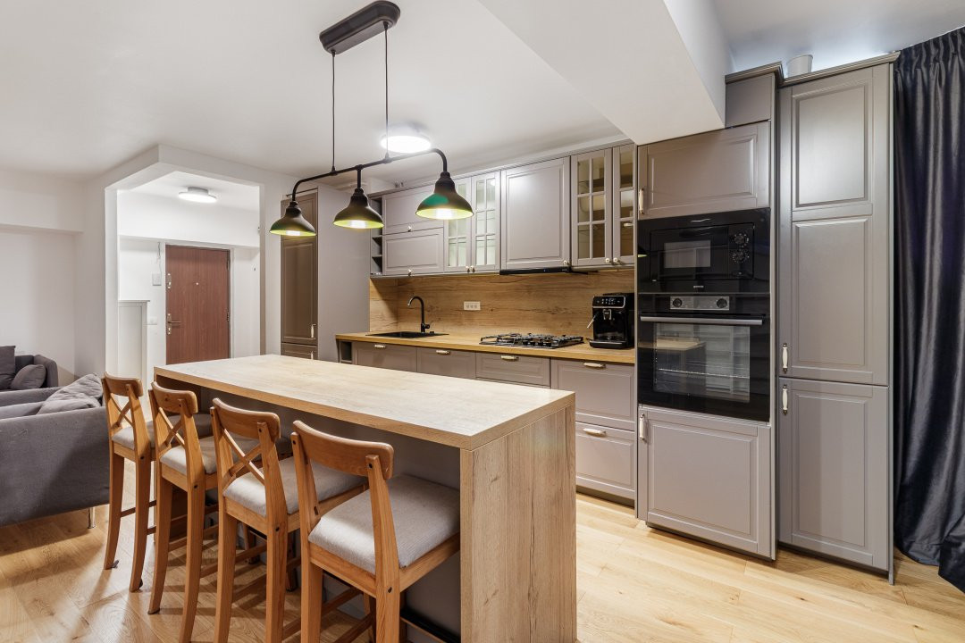 4 Camere | Renovat | Design Modern | Priveliste Deosebita