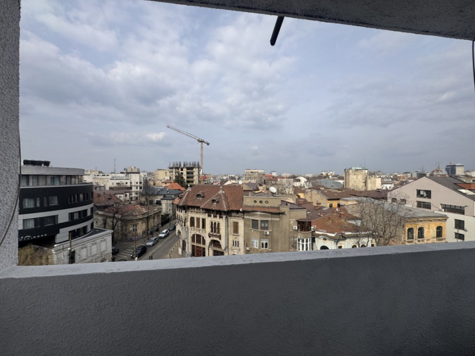 Bijuterie interbelică în centru