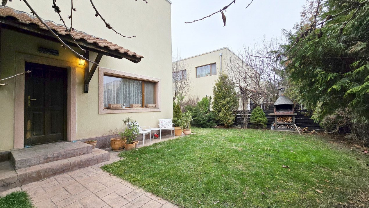 Green City. Casa frumoasa, gradina si liniste de vanzare