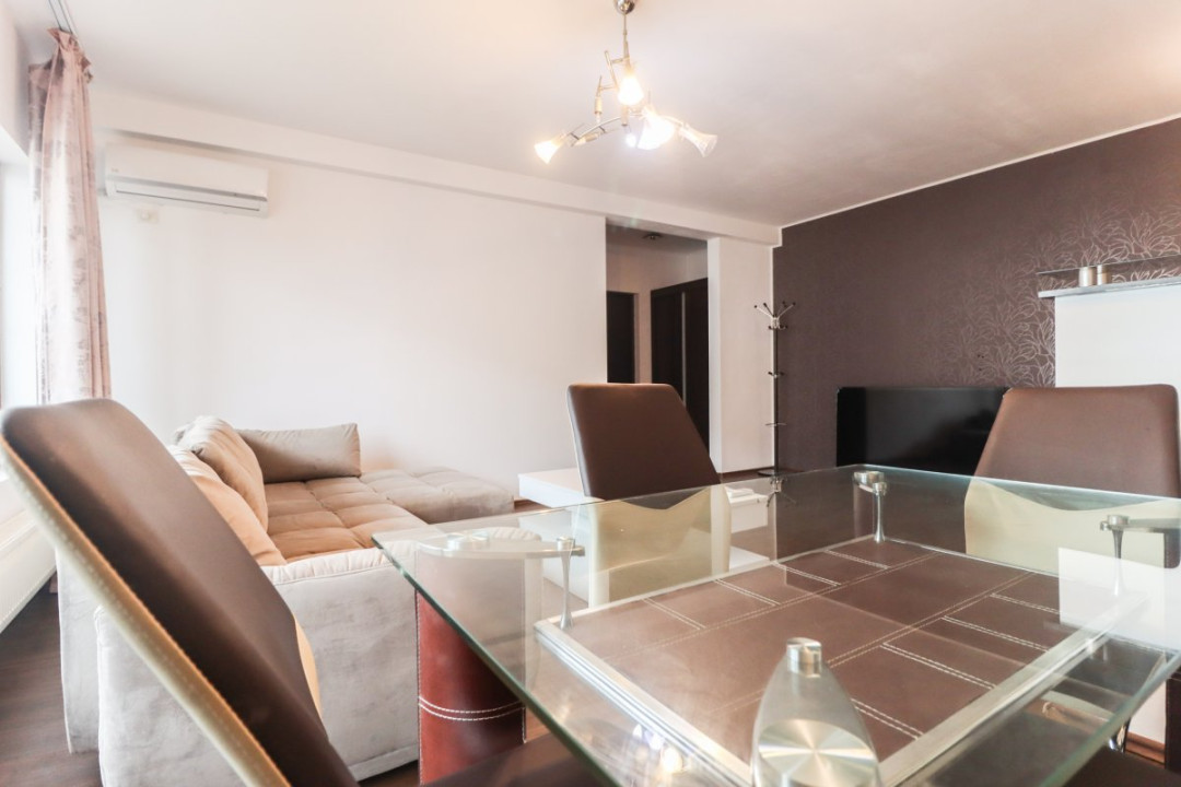 Apartamentul Tragis – spațios și bine compartimentat –