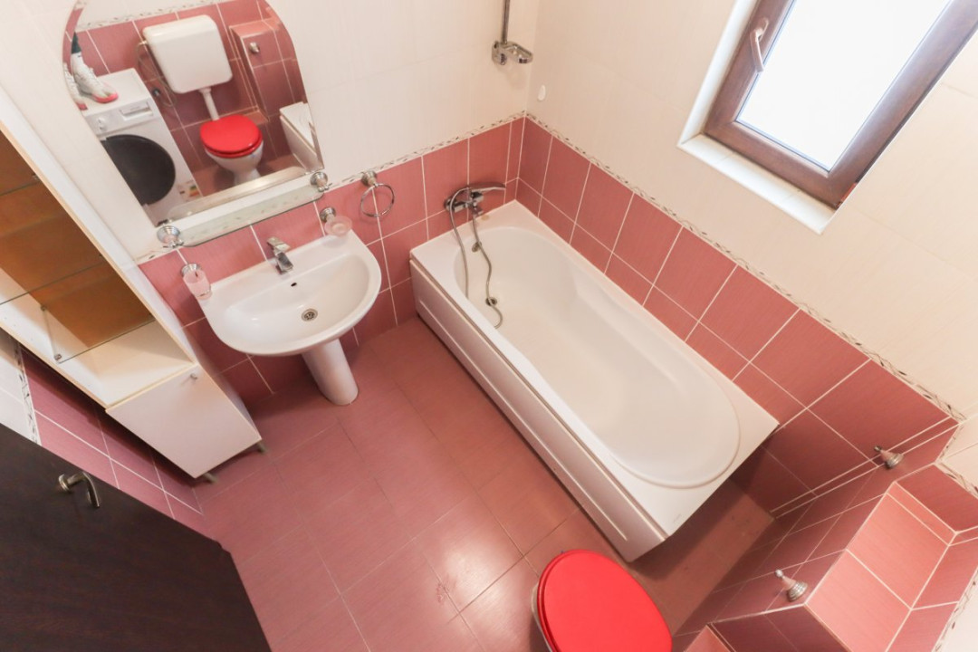 Apartamentul Tragis – spațios și bine compartimentat –