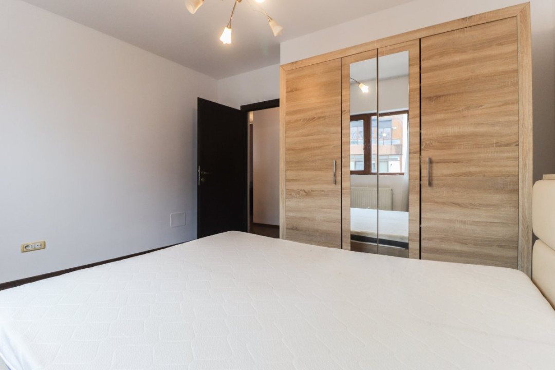 Apartamentul Tragis – spațios și bine compartimentat –