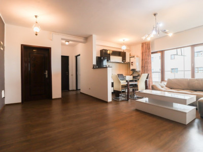 Apartamentul Tragis – spațios și bine compartimentat –