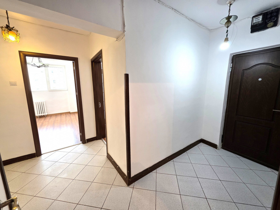 Oferta extraordinara pentru 3 camere la Doamna Ghica, bloc reabilitat