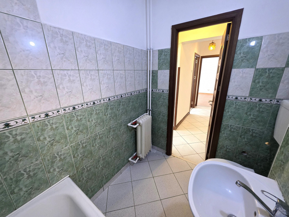 Oferta extraordinara pentru 3 camere la Doamna Ghica, bloc reabilitat