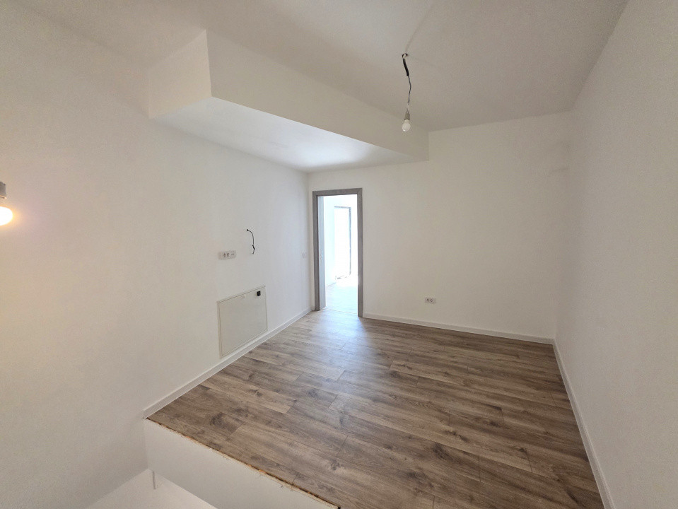 De vanzare casa in duplex-pe str Mezes in Chitila, langa Laminorului 