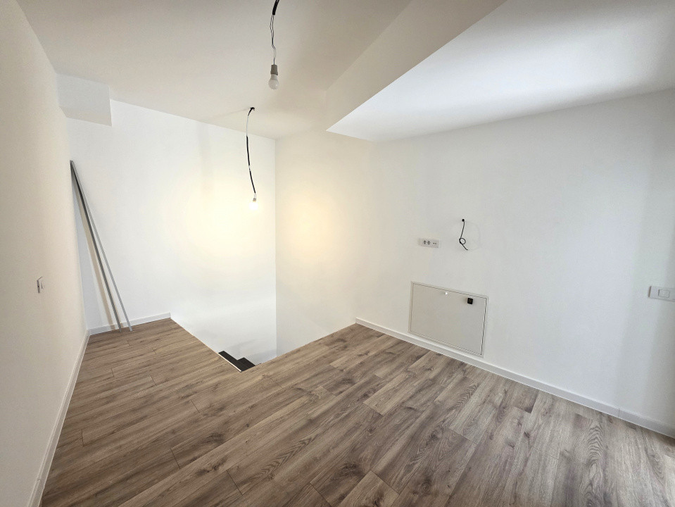 De vanzare casa in duplex-pe str Mezes in Chitila, langa Laminorului 