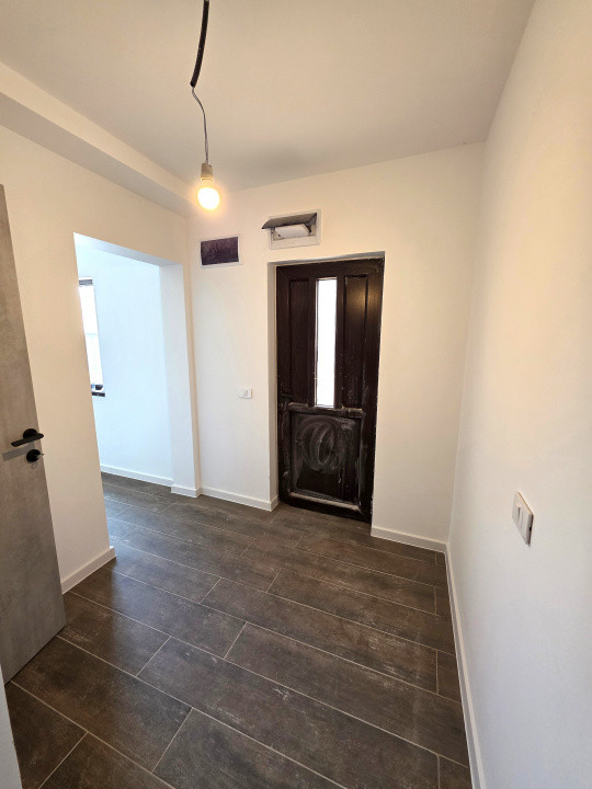 De vanzare casa in duplex-pe str Mezes in Chitila, langa Laminorului 