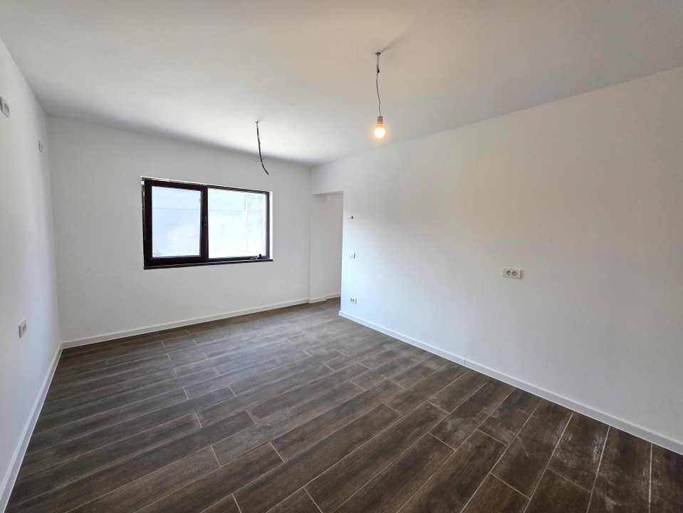 De vanzare casa in duplex-pe str Mezes in Chitila, langa Laminorului 