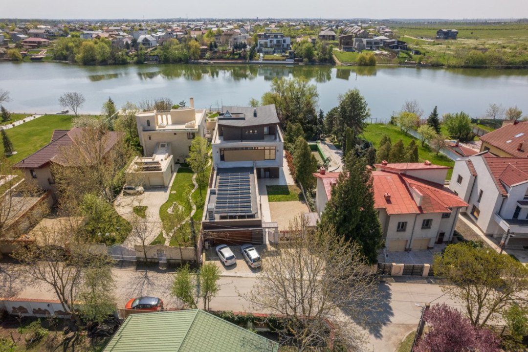 Vila pe malul lacului Mogosoaia | 617 mpt, teren 1182 mp