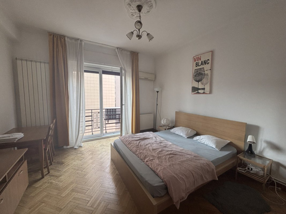 GARSONIERĂ ULTRACENTRALĂ CU VEDERE DESCHISĂ – INVESTIȚIE CU CHIRIAȘ ACTIV (400€)