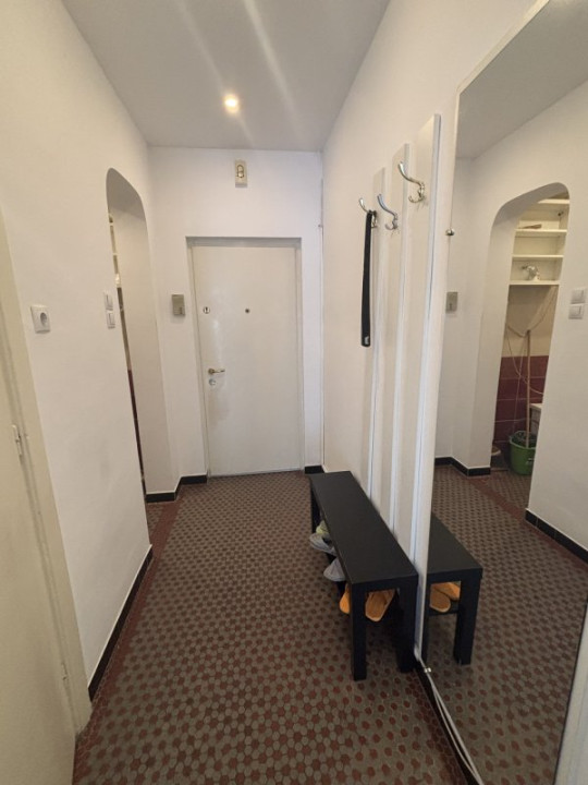 GARSONIERĂ ULTRACENTRALĂ CU VEDERE DESCHISĂ – INVESTIȚIE CU CHIRIAȘ ACTIV (400€)