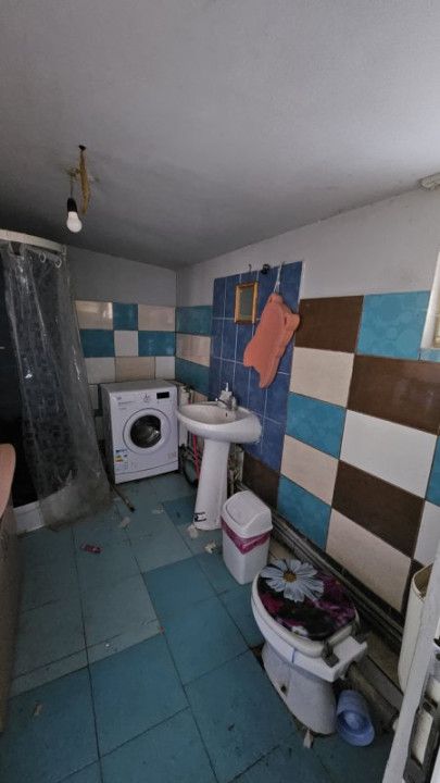 Popești Leordeni, teren 203mp cu casă demolabila/renovabila, singur curte