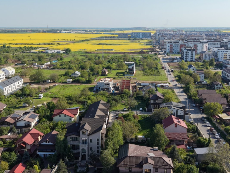 Popești Leordeni, teren 203mp cu casă demolabila/renovabila, singur curte