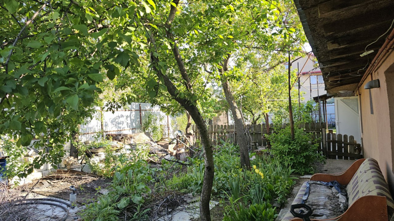 Popești Leordeni, casă demolabila/renovabila 3cam, singur curte 203mp