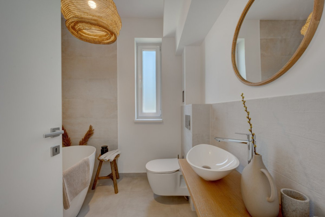 OTOPENI - MATEI BASARAB, DUPLEX 168 MP TOTAL, LOT 300 MP, LA CHEIE!