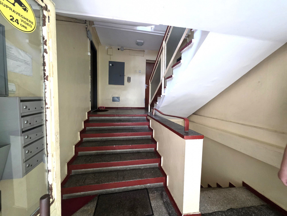 De vanzare 3 camere langa Pta Rahova - complet renovat, gata de mutare