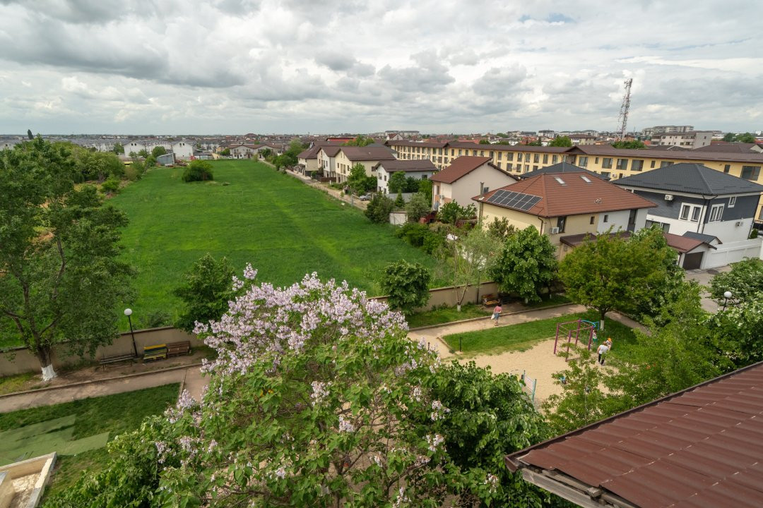 Duplex 4 camere cu priveliste in Cartierul Verde