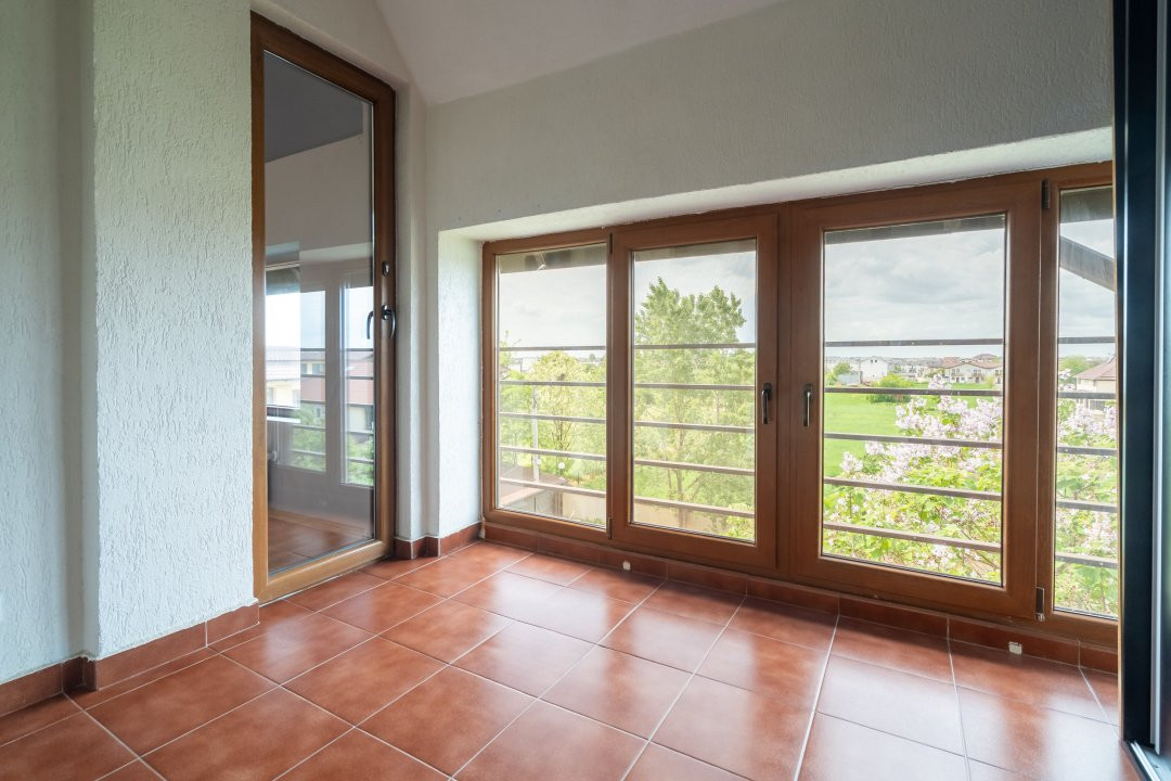 Duplex 4 camere cu priveliste in Cartierul Verde