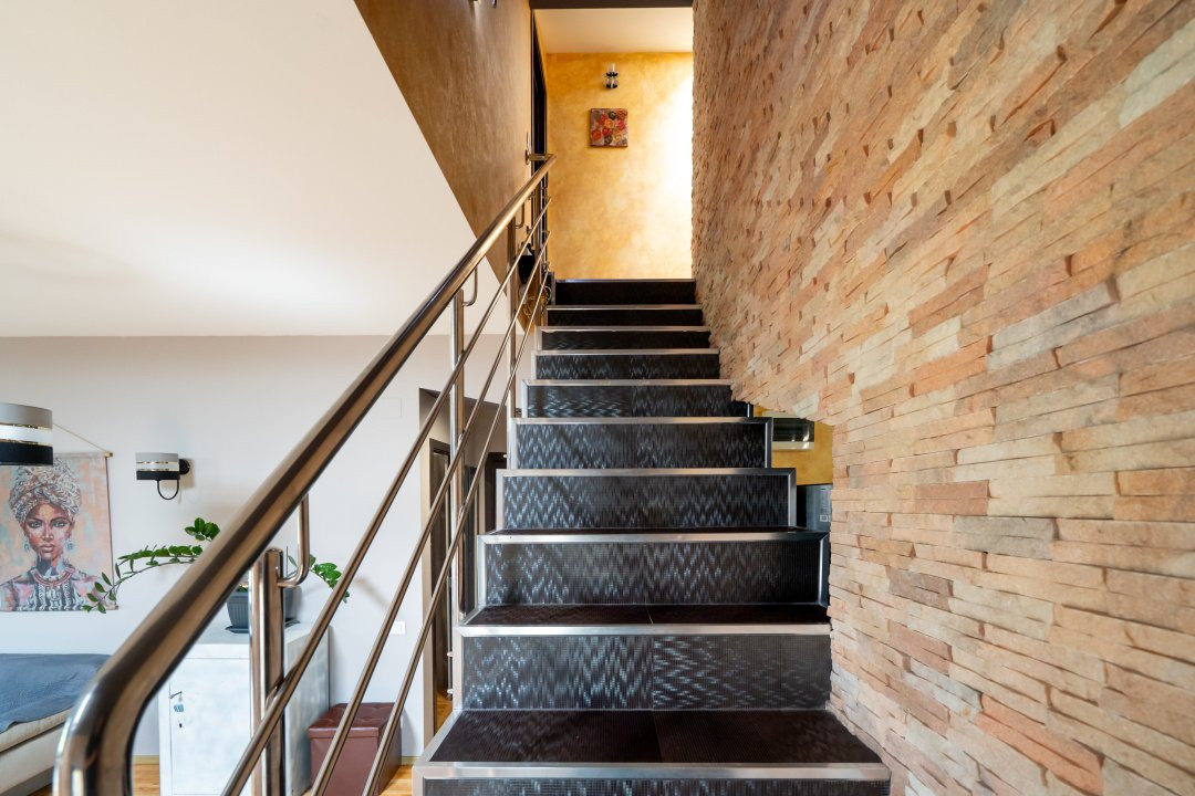 Duplex 4 camere cu priveliste in Cartierul Verde