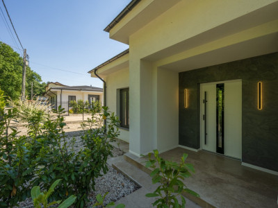 MOON VILLA - ASTORIA, 212 MP TOTAL, 800 MP LOT, LA CHEIE!