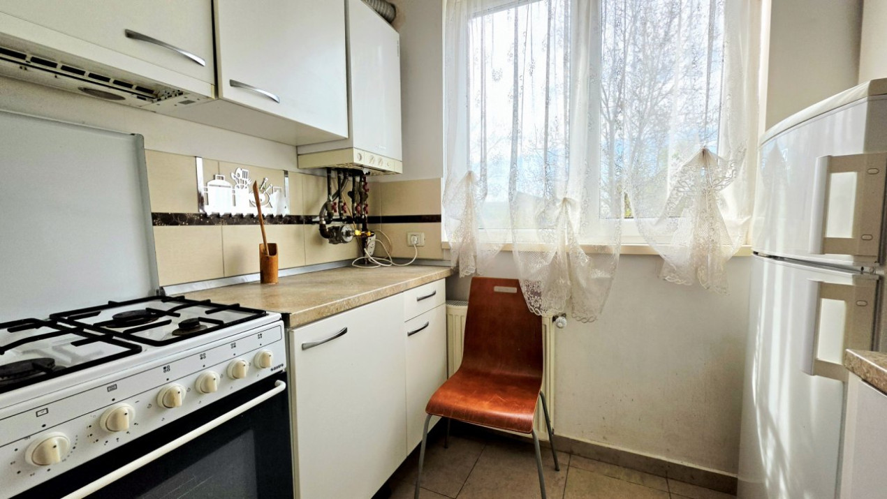Personalizabila, spatioasa, intima. Garsoniera cu liniste inclusa