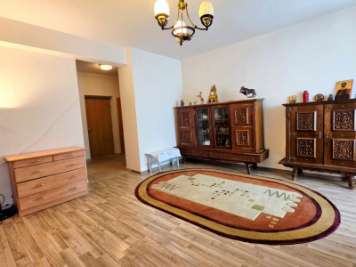 Personalizabila, spatioasa, intima. Garsoniera cu liniste inclusa