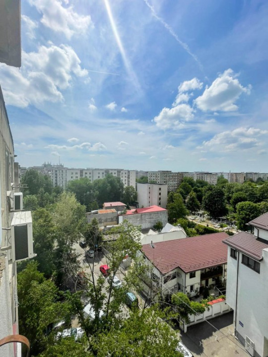 Crangasi-apartament 2 camere,decomandat,la 12 min de Metrou,an 1983