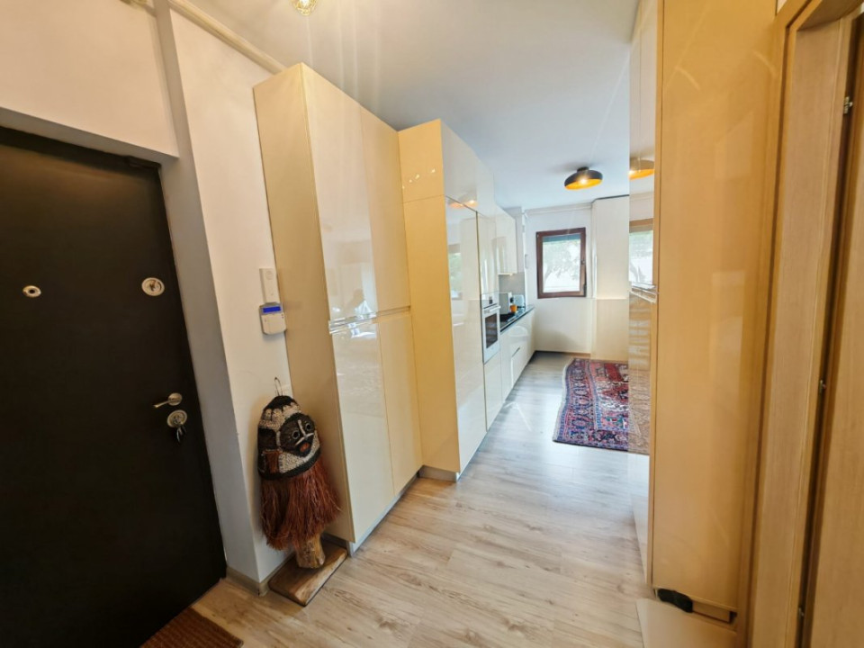 De Vânzare – 2 Camere Premium, Etaj 1,  Parcare, Zonă Vile Vitan