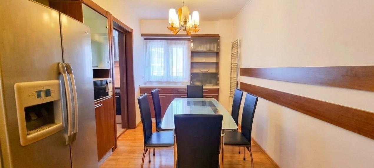 Apartament 3 camere Calea Calarasilor, Orzari, Delea Veche, Restaurant 