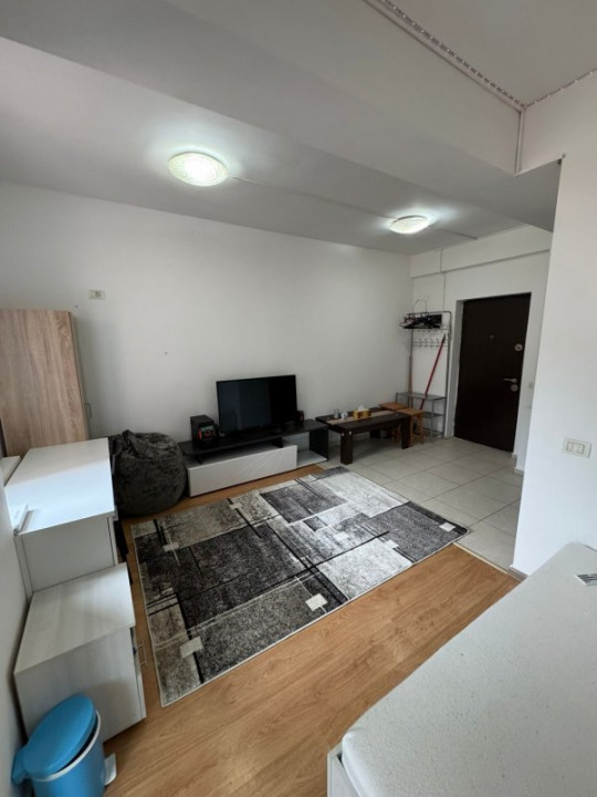 Garsoniera complet mobilata Militari Residence