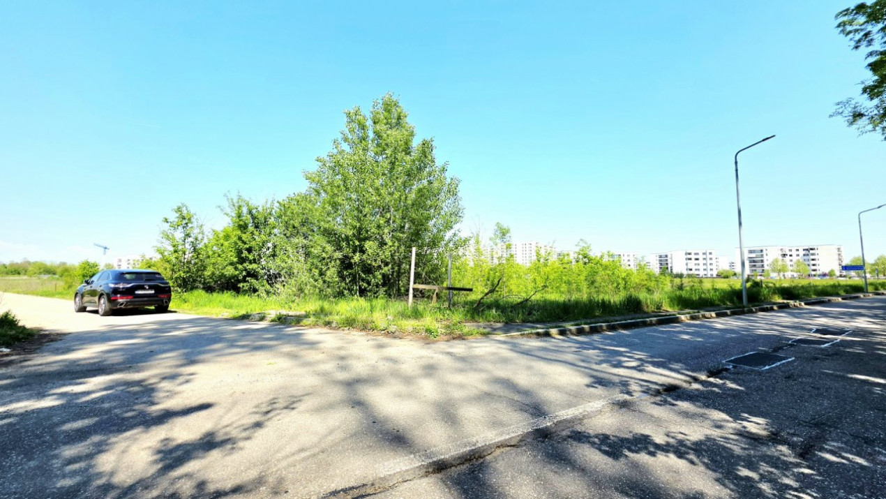 Teren intravilan, 2 fronturi, Drumul Padurea Pustnicu 65 - Greenfield