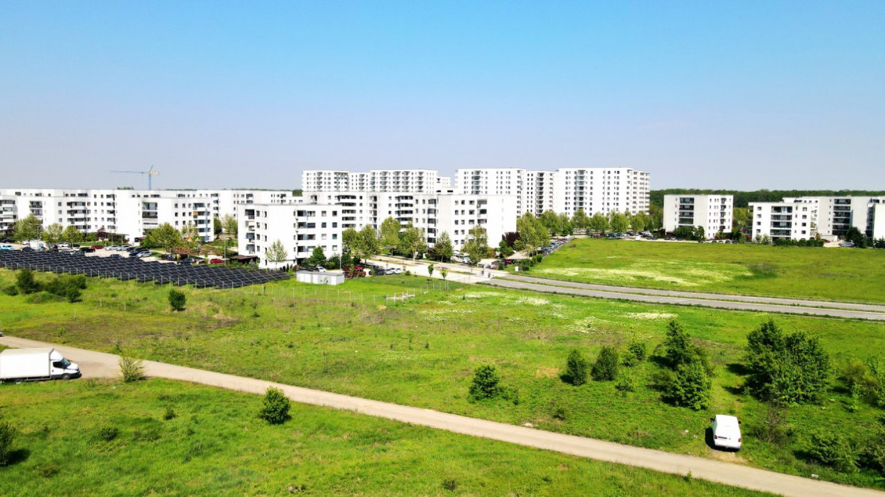 Teren intravilan, 2 fronturi, Drumul Padurea Pustnicu 65 - Greenfield