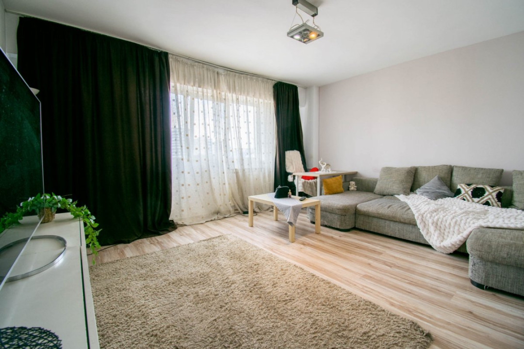 Apartament spațios 2 camere,67 mp,decomandat,bloc 2001–Calea Călărași