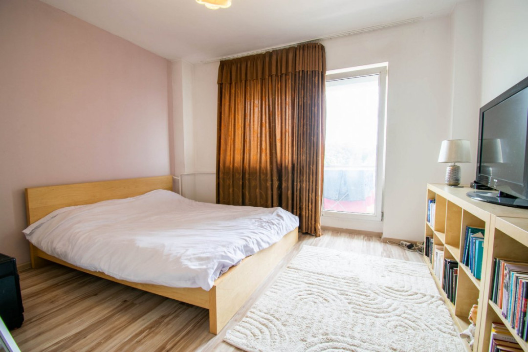 Apartament spațios 2 camere,67 mp,decomandat,bloc 2001–Calea Călărași