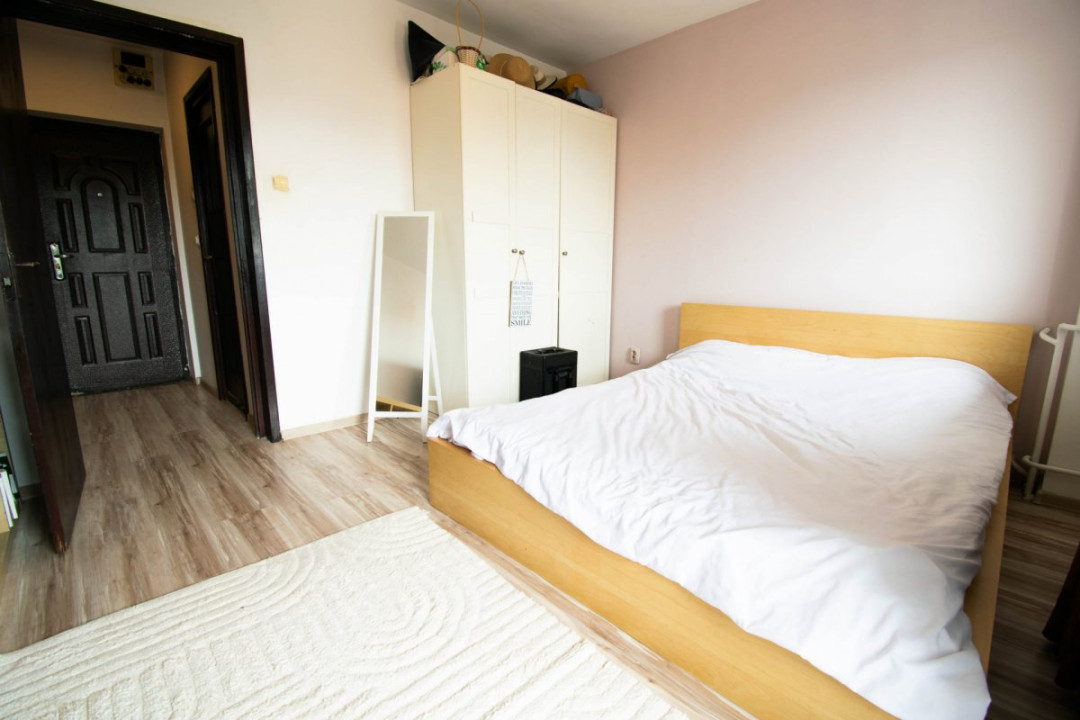Apartament spațios 2 camere,67 mp,decomandat,bloc 2001–Calea Călărași