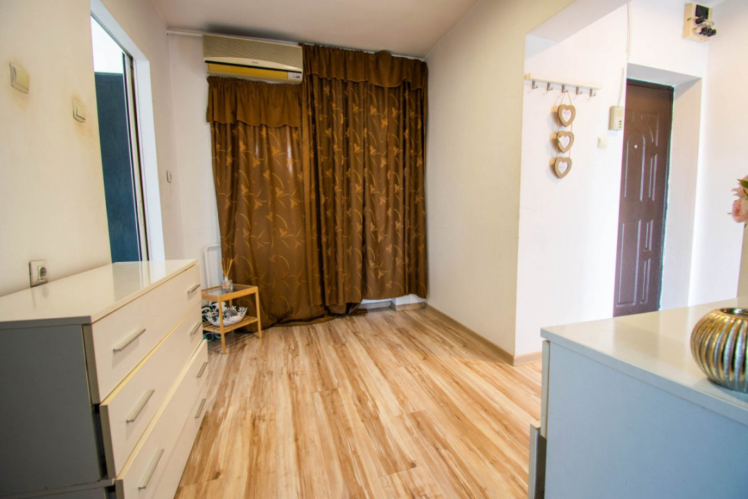 Apartament spațios 2 camere,67 mp,decomandat,bloc 2001–Calea Călărași