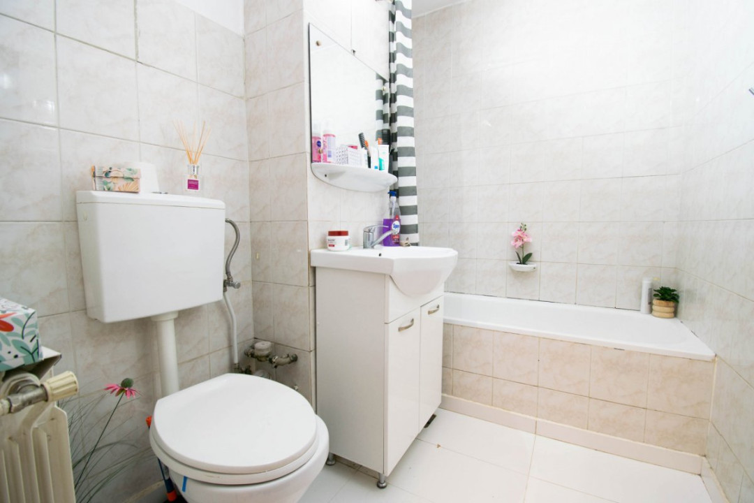 Apartament spațios 2 camere,67 mp,decomandat,bloc 2001–Calea Călărași