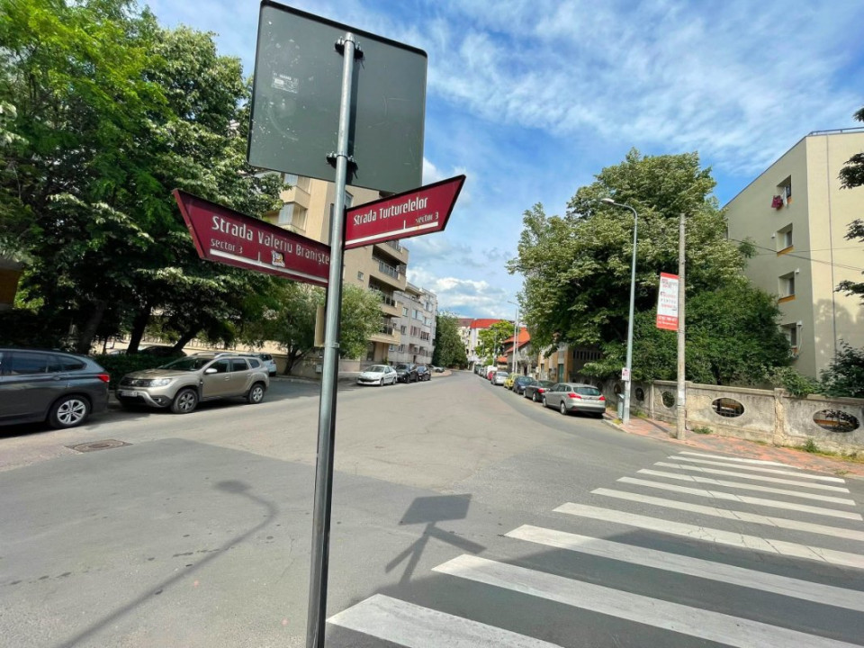 Apartament spațios 2 camere,67 mp,decomandat,bloc 2001–Calea Călărași