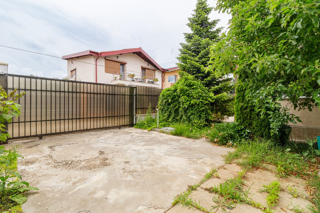 Duplex 4 camere  - drum privat