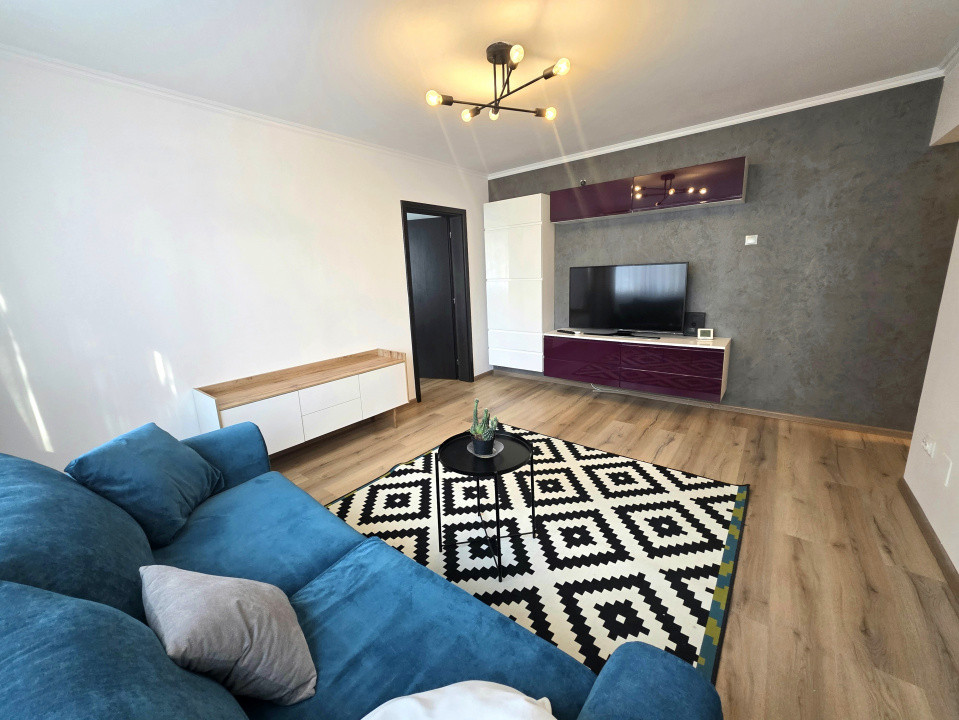 De vanzare 3 camere la Sala Palatului/Cișmigiu, gata de mutat