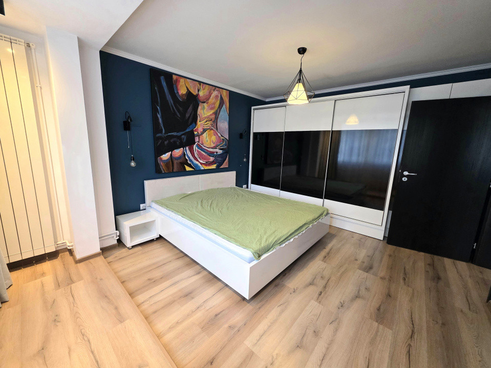 De vanzare 3 camere la Sala Palatului/Cișmigiu, gata de mutat