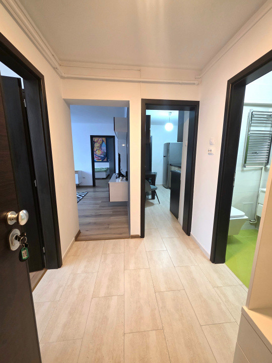 De vanzare 3 camere la Sala Palatului/Cișmigiu, gata de mutat