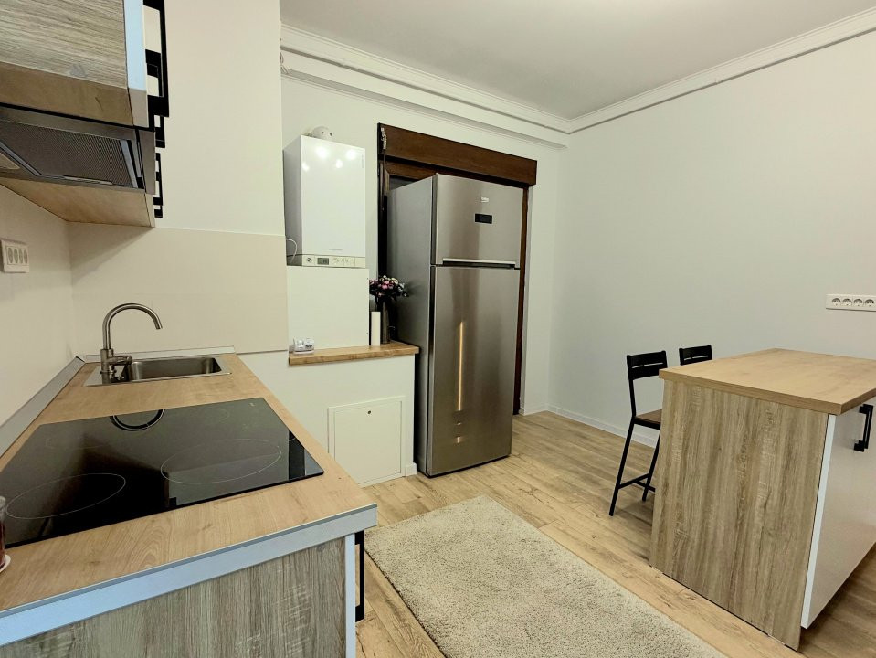 Apartamentul de langa râu