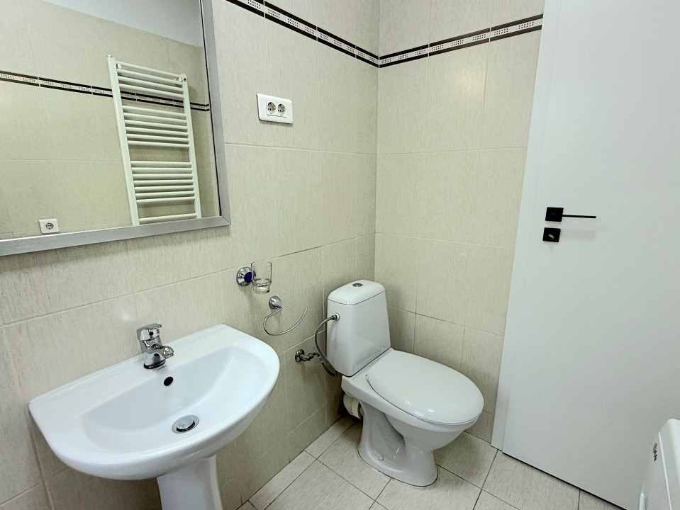 Apartamentul de langa râu
